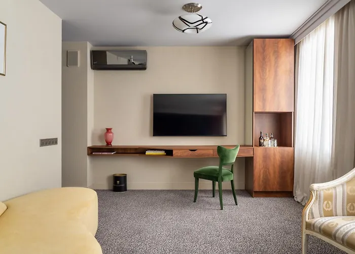 Vozdvyzhensky Boutique Hotel