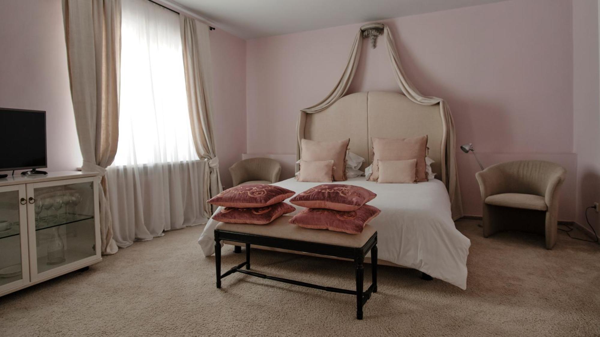 Hotel Vozdvyzhensky Boutique Kyiv